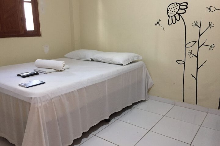 Room 12 of 28