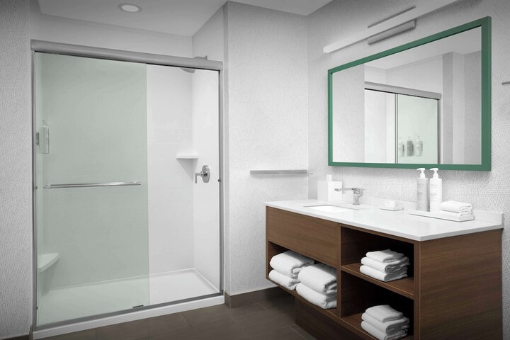 Bathroom shower