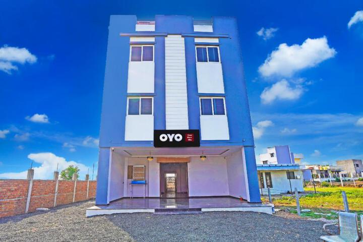 Hotel O Black Villa