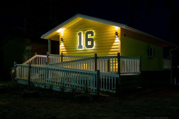Room 105 of 125