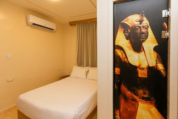 Room 110 of 284