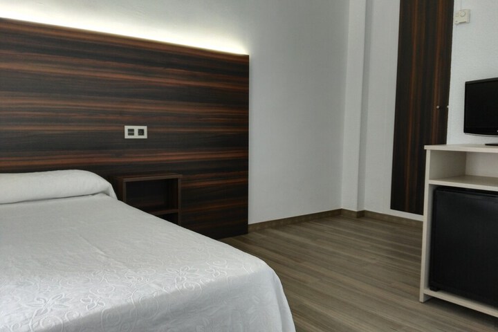 Room 9 of 59