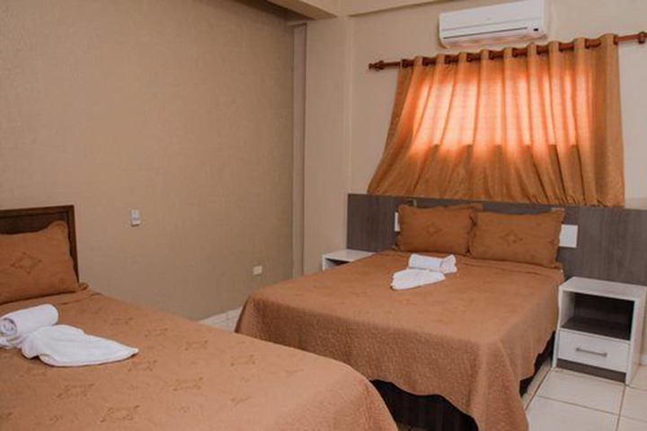Room 12 of 44