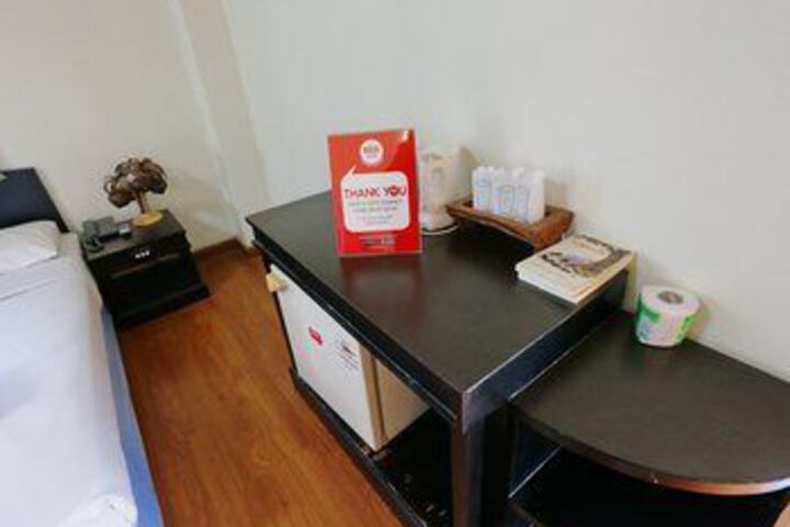 Room 5 of 24