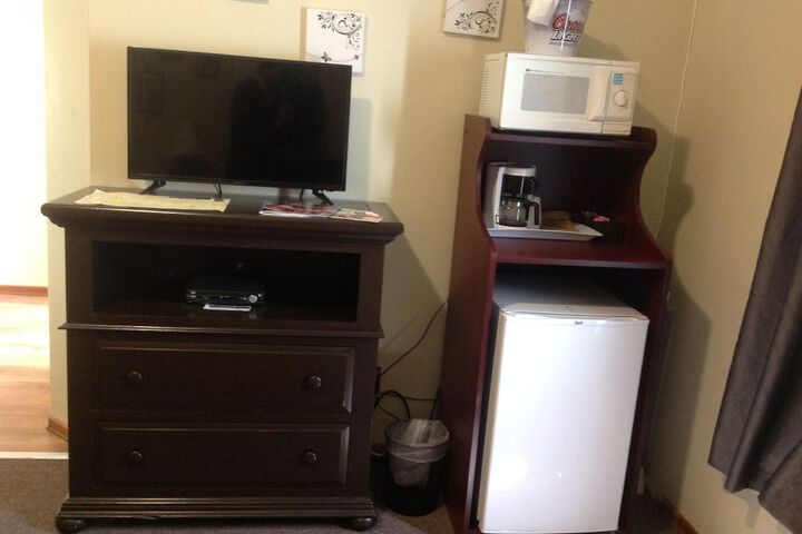 Room 33 of 45