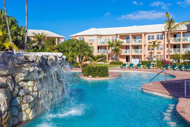 Pool Hotel
