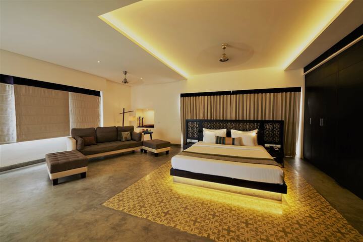 Room 14 of 54