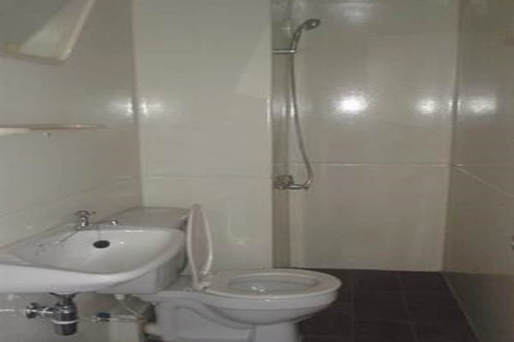 Bath Interior