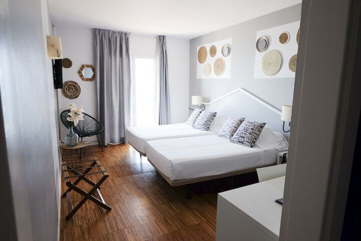 Room 26 of 109
