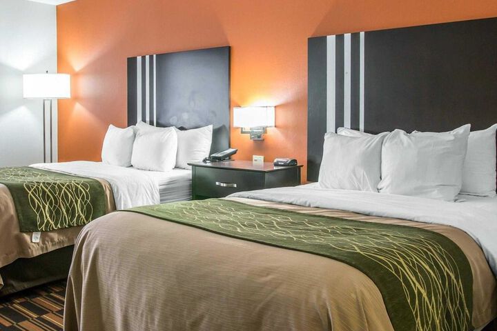 2 Double Beds (2 of 8)