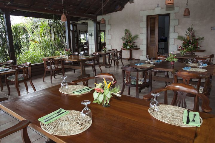 Dining Photos