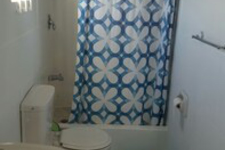 Room 2 of 13