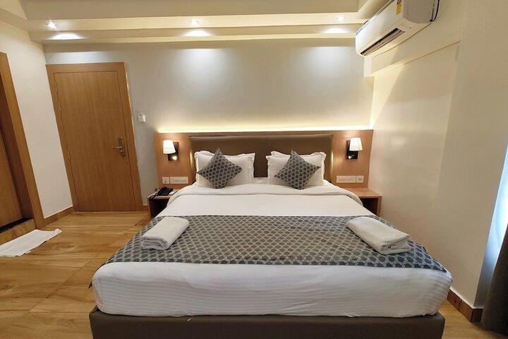Room 6 of 29