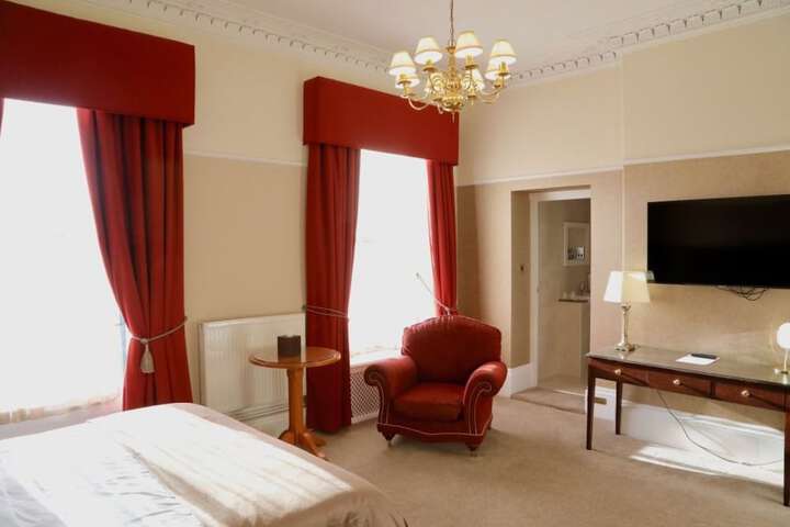 Room 8 of 56