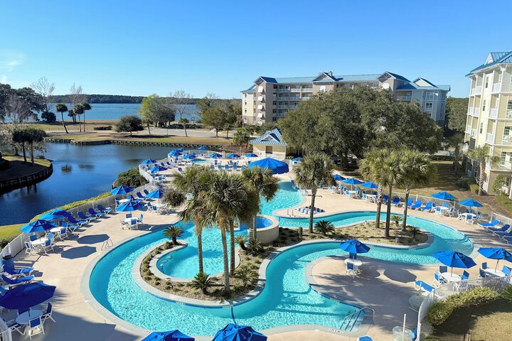 Pool Hotel