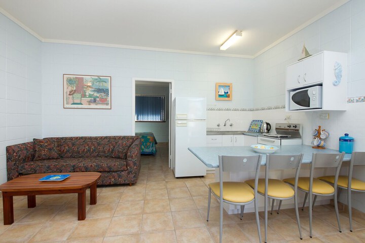 Room 15 of 24