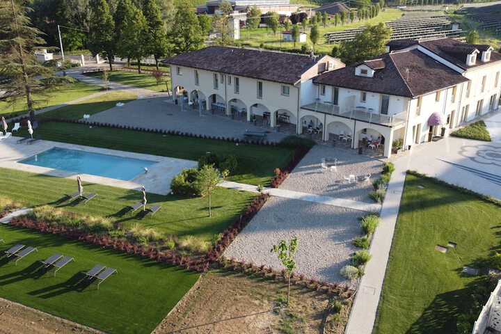Laja della Mirusina - Piedmont Resort in Canelli