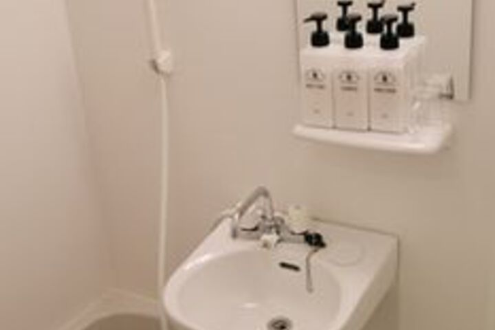 Room 15 of 89