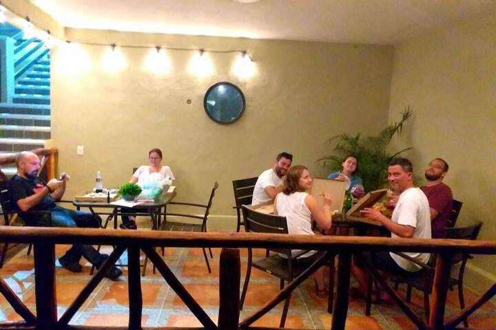 Dining 5 of 18