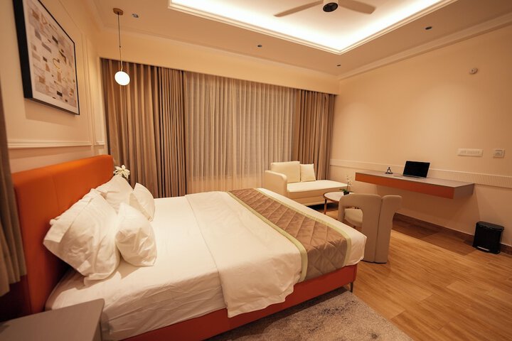 Room 12 of 49