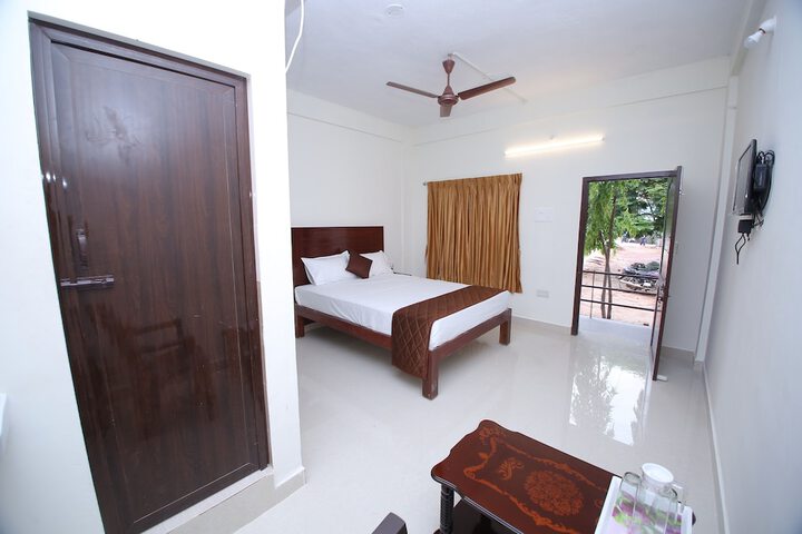 Room 3 of 29