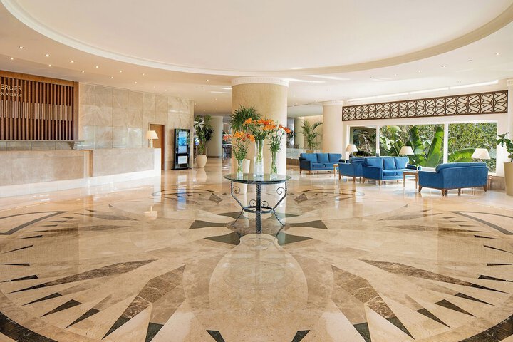 Hotel Interior 3 of 91