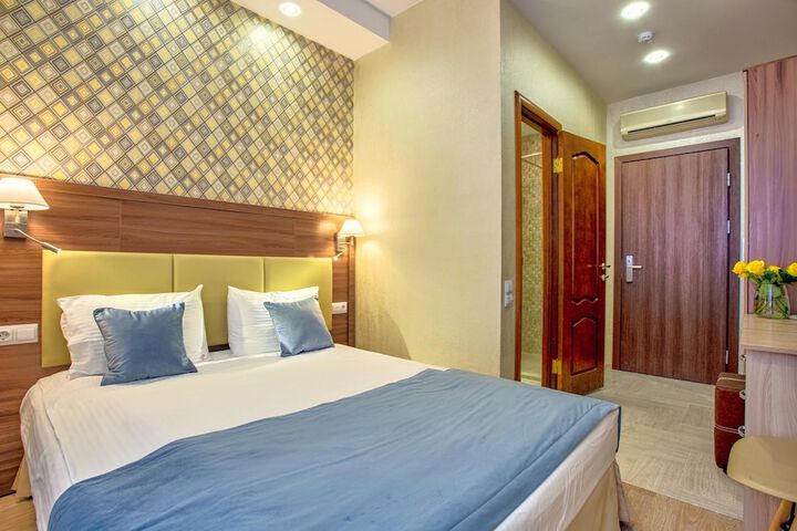 Room 47 of 67