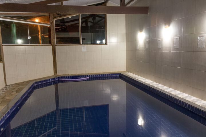 Pool 72 of 132