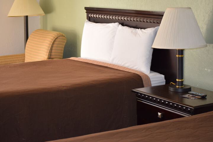 Quadruple 2 Double Beds (1 of 13)