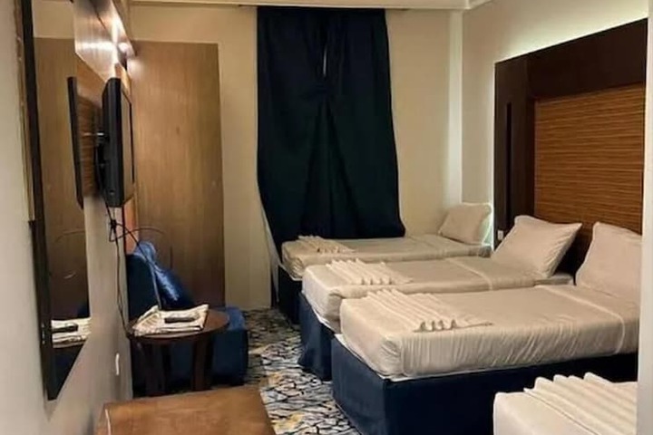 Room 17 of 26