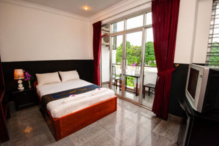 Room 20 of 32