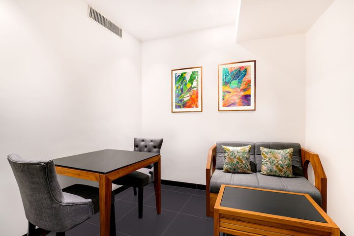 Room 18 of 59