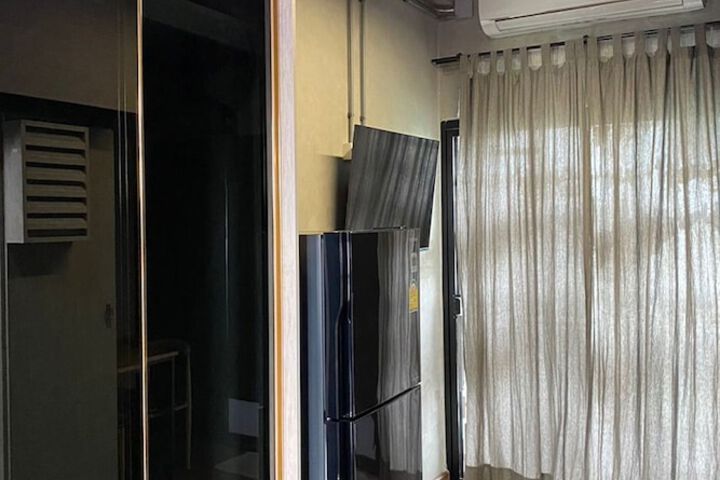 Room 30 of 51