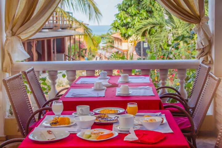 Breakfast area