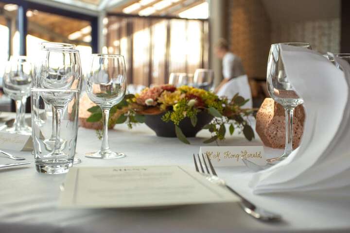 Dining 41 of 47