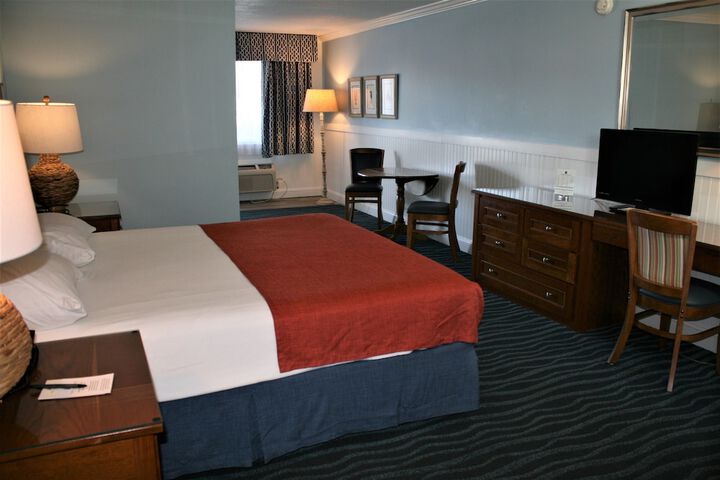Room 22 of 169