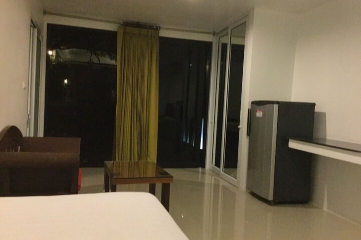 Room 15 of 62