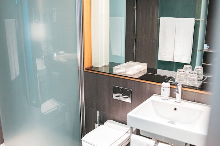 Clean Restrooms