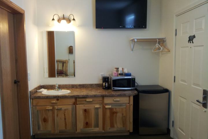 Room 11 of 49