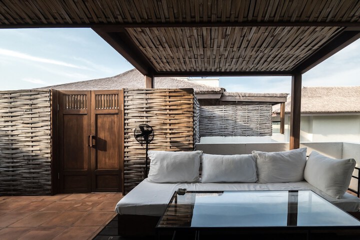Terrace/Patio 28 of 86