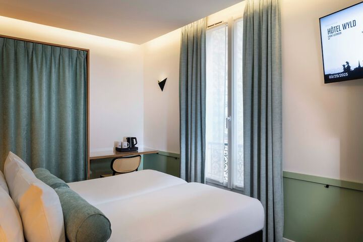 Room 4 of 55