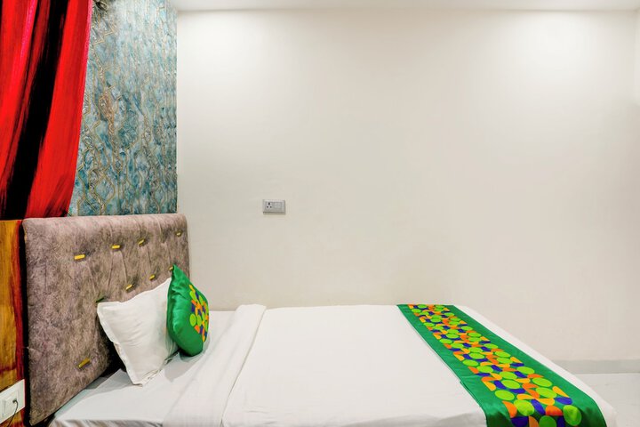 Room 21 of 41