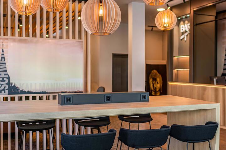 Guest Lobby