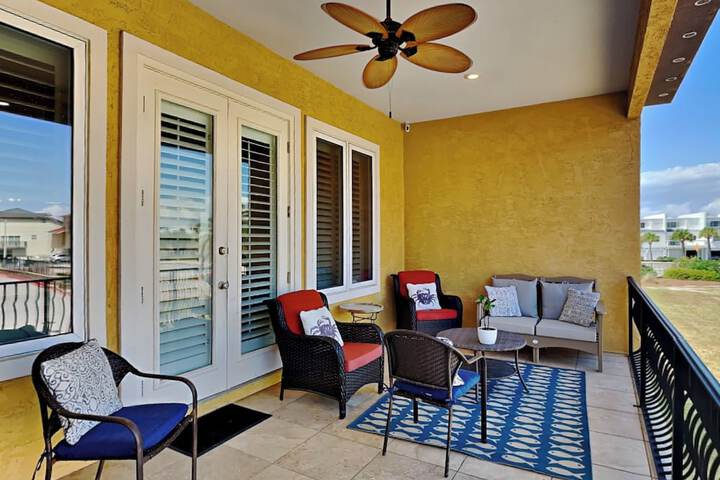 Terrace/Patio 47 of 48