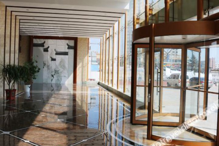 Hotel Interior 10 of 16