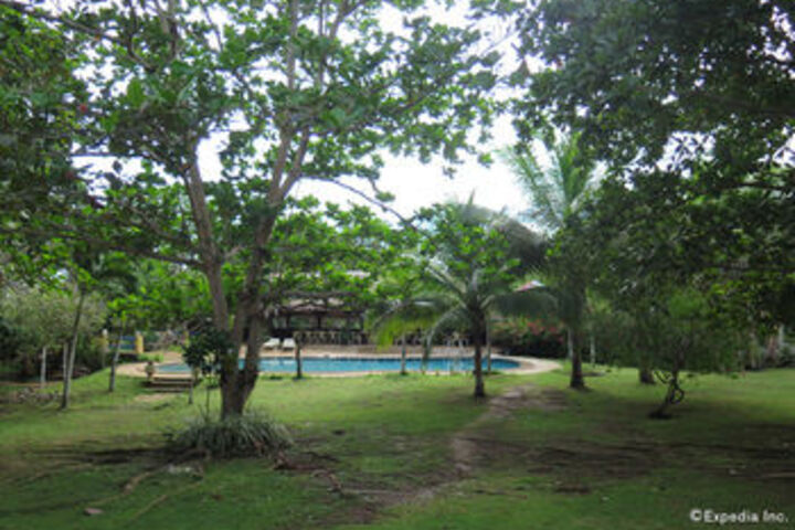 Hotel Exterior 9 of 29
