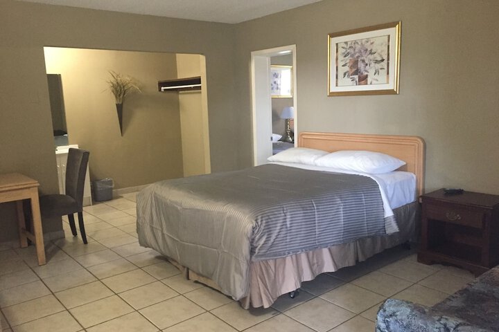 2 Queen Beds (21 of 21)