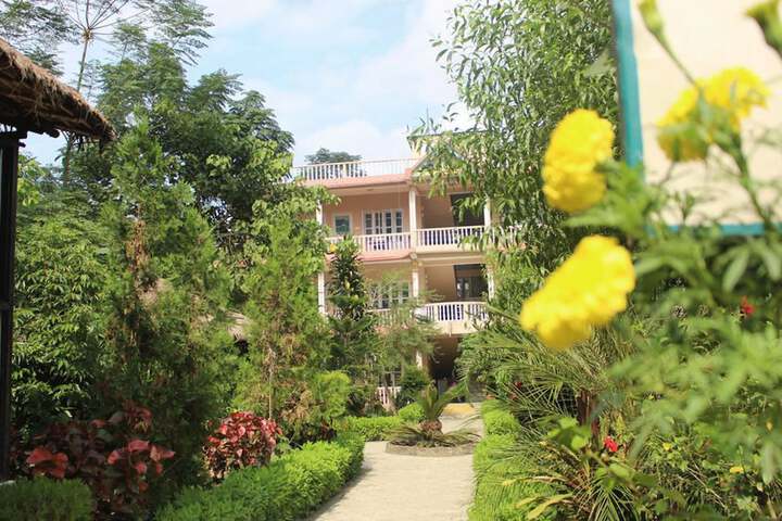 Hotel Exterior 28 of 28