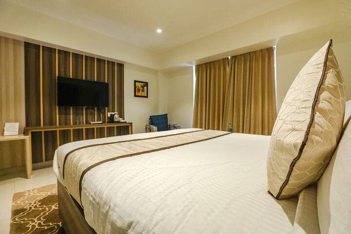 Room 18 of 46