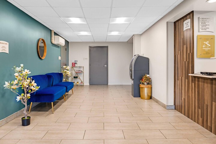 Lobby Entry